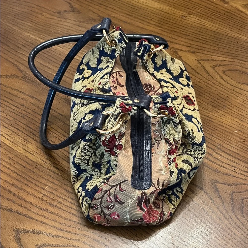 Clever Carriage Company‎ Doctor Bag